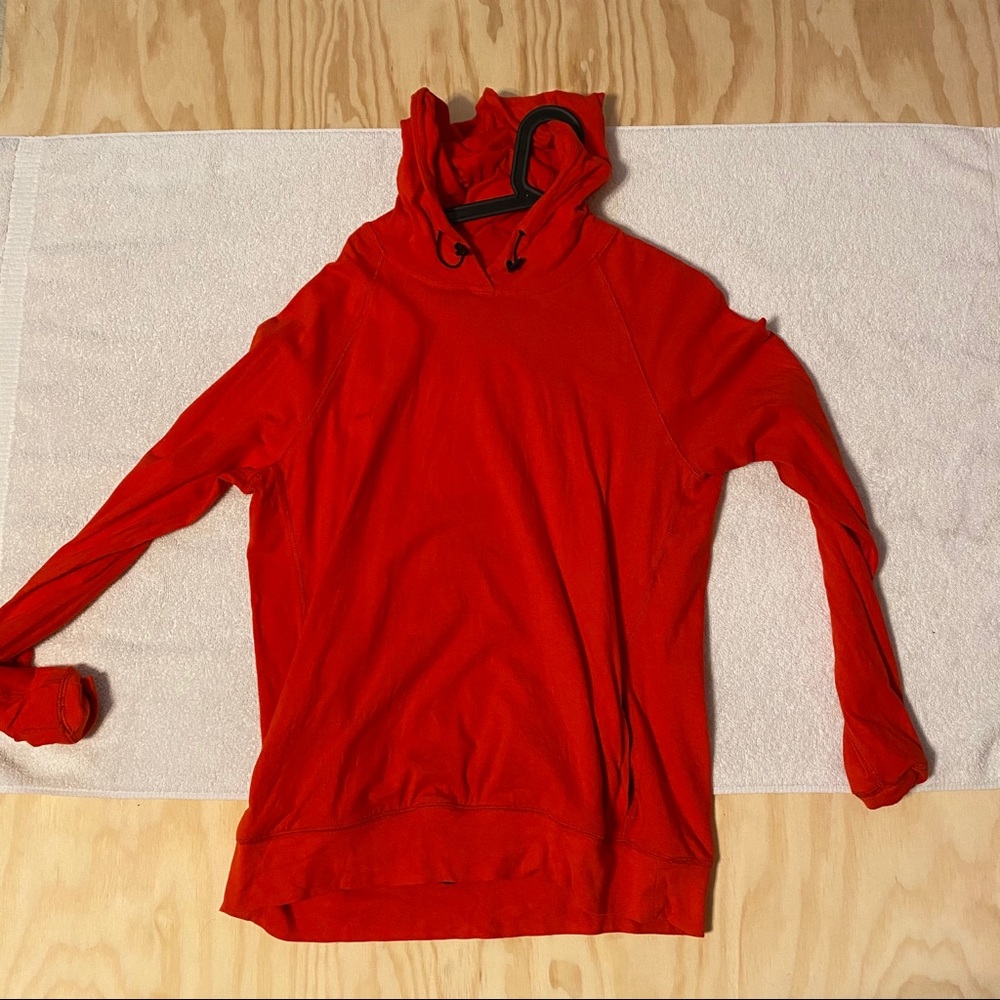 American Eagle Active Flex Hooded LongSleeve Shirt
